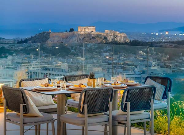 Rooftop bar Rooftop at St. George Lycabettus in Athens