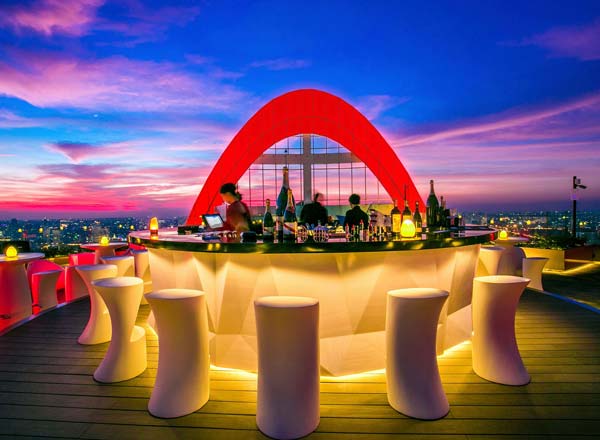 CRU Champagne Bar - Rooftop bar in Bangkok | The Rooftop Guide