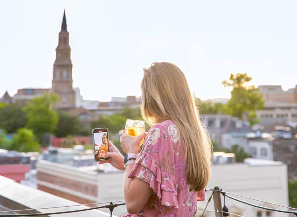 The Rooftop At The Vendue Rooftop Bar In Charleston The Rooftop Guide
