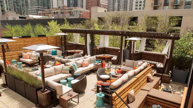 Zed451 - Rooftop bar in Chicago | The Rooftop Guide