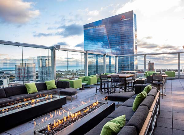 29 Best Rooftop Bars In Chicago 2023 Update
