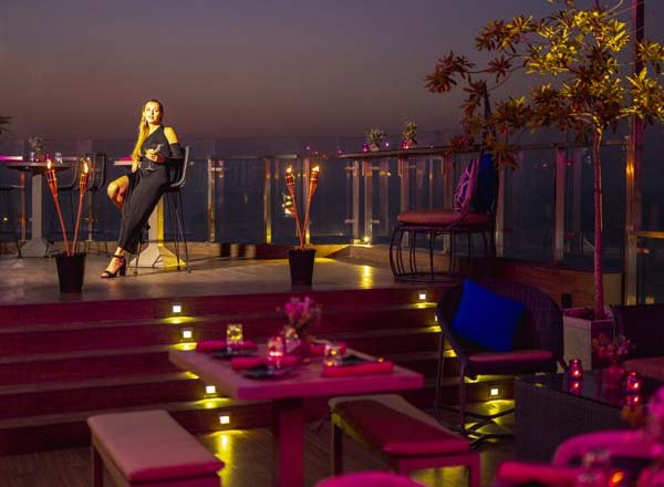 Sky Yard at Hotel MaRadha - Rooftop bar in Colombo | The Rooftop Guide