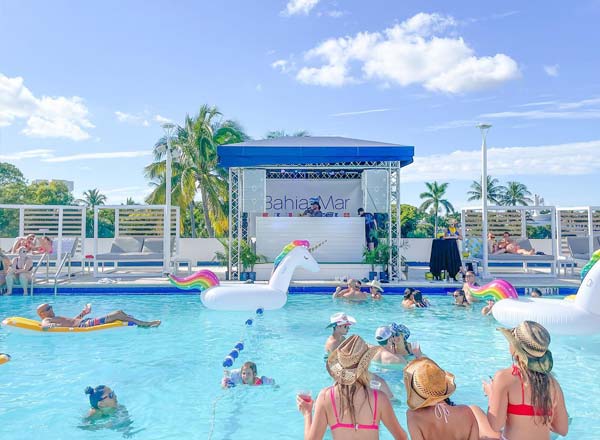 Splash Rooftop Pool Parties in Fort Lauderdale