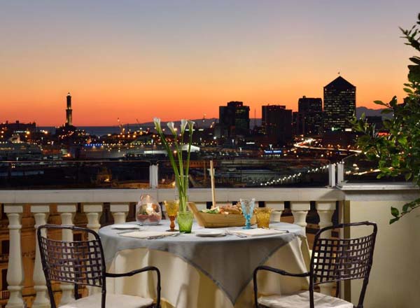 Rooftop bar Grand Hotel Savoia Rooftop in Genoa