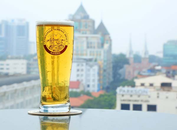 Rooftop bar Saigon Saigon Rooftop Bar in Ho Chi Minh