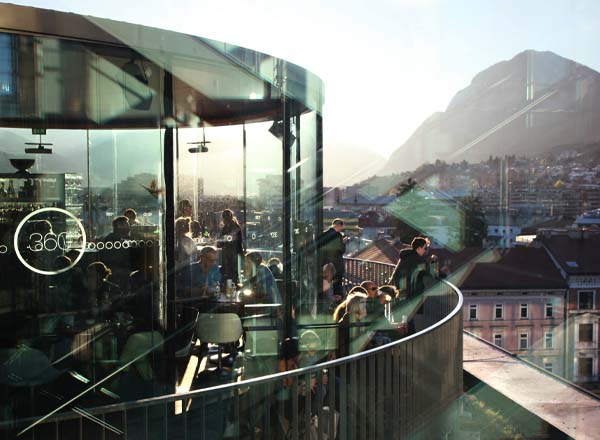 Rooftop bar 360° Bar | Restaurant Lichtblick in Innsbruck