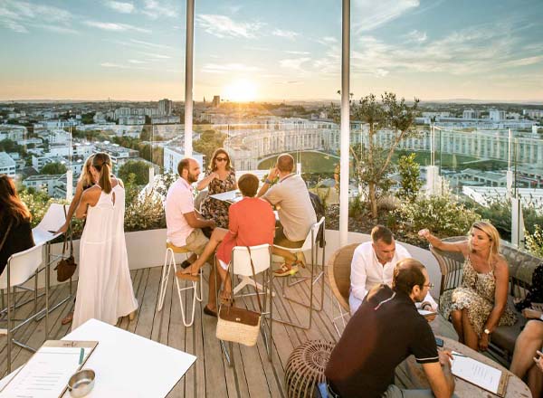 Rooftop bar L’Arbre Rooftop in Montpellier