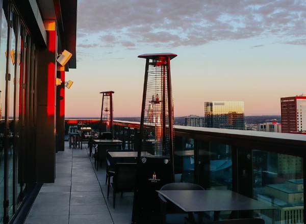 lou/na - Rooftop bar in Nashville | The Rooftop Guide