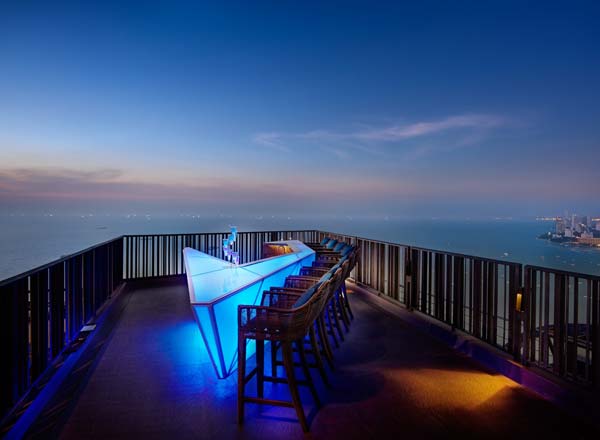 Horizon Rooftop Restaurant Bar Rooftop Bar In Pattaya The Rooftop Guide