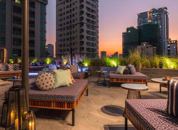 Lantern Rooftop Bar - Rooftop bar in Phnom Penh | The Rooftop Guide