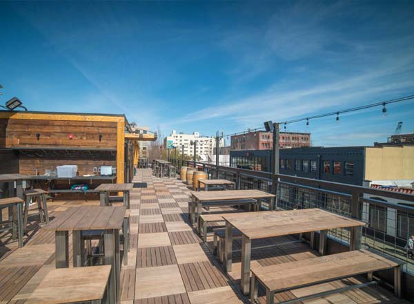 10 Barrel Brewing Co - Rooftop bar in Portland | The Rooftop Guide
