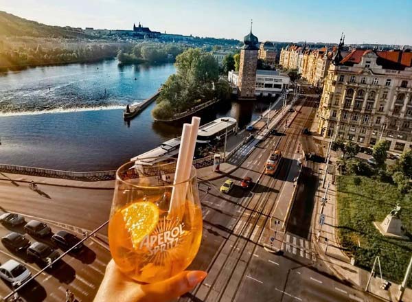 Glass Bar - Rooftop bar in Prague