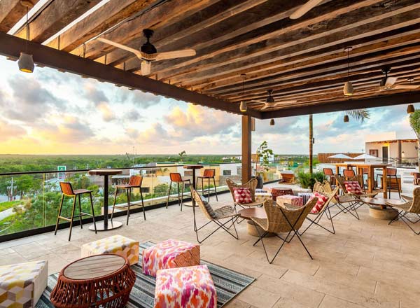 Rooftop do Hills na Urca, Loire Bistrô na Barra, Reconvexo em