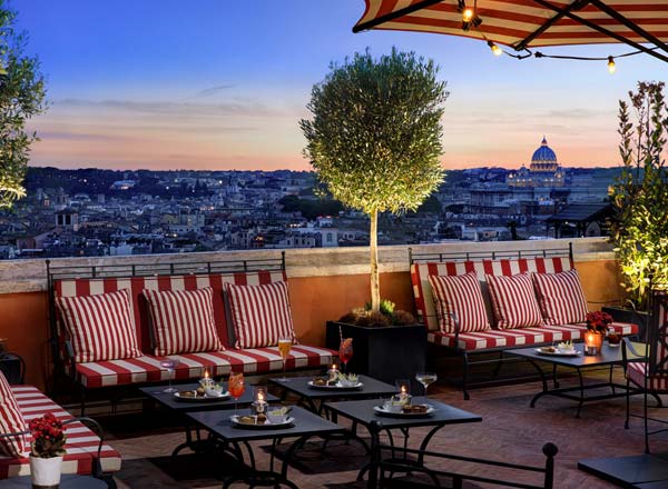 Rooftop bar Cielo Terrace in Rome
