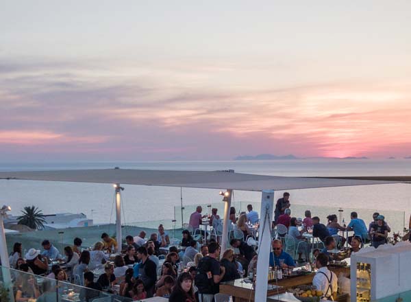 Rooftop bar Sunset Bar at Oia Gefsis in Santorini