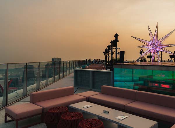 Rooftop bar NOVA in Singapore