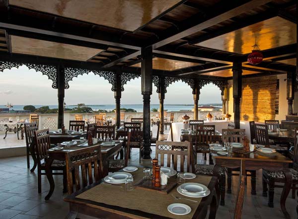 Curry House at Golden Tulip - Rooftop bar in Zanzibar | The Rooftop Guide