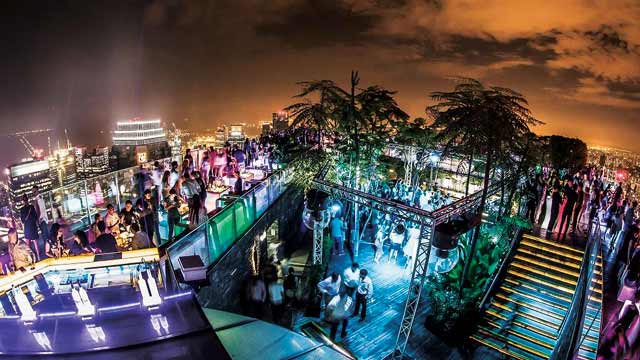 9-highest-rooftop-bars-in-the-world-updated-2022