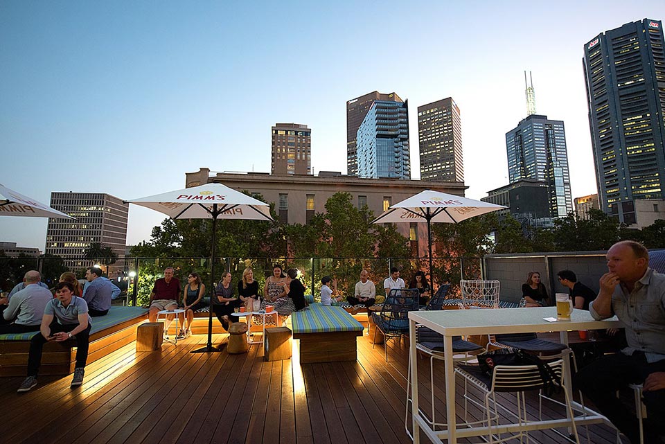 10 Best Rooftop Bars in Oceania [2024 UPDATE]