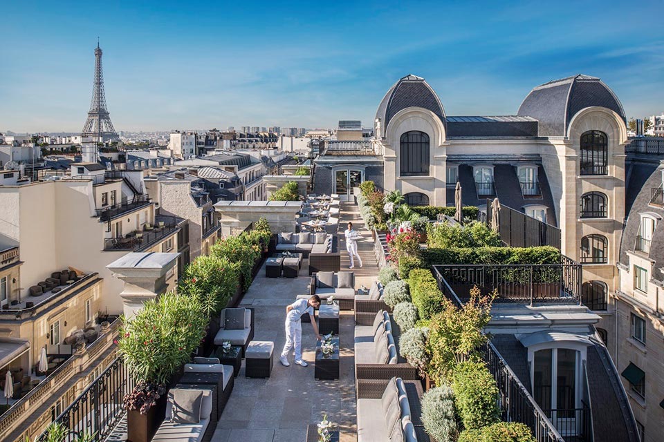 7 great hotels with rooftop in Paris [2024] | The Rooftop Guide