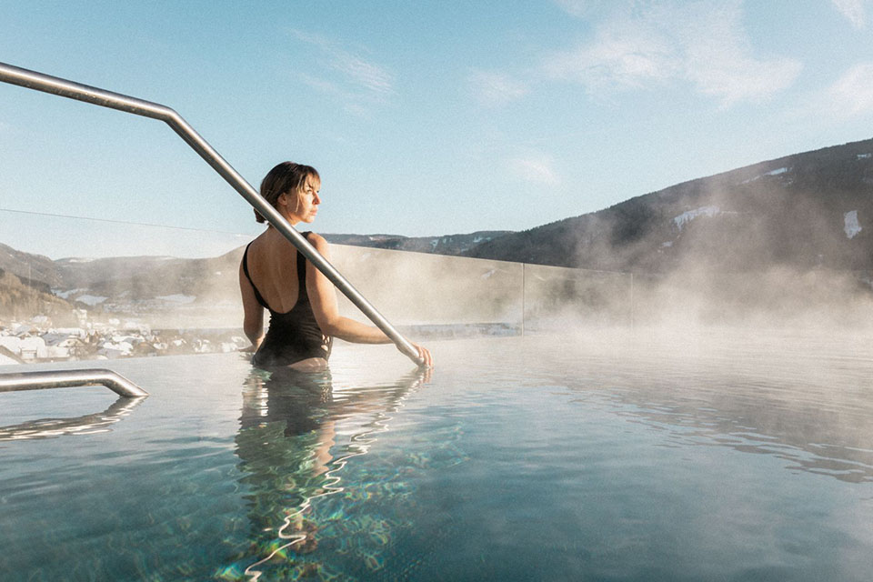 Rooftop pool in Austria, Das Liftplatzl