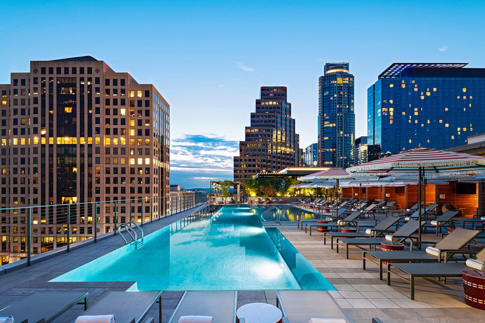 9 Best Rooftop Pools Austin [2024 UPDATE]