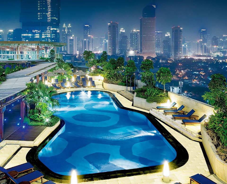 9 Best Rooftop Pools At Hotels In Jakarta 2024 Update