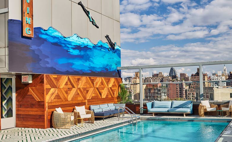 11 Best Rooftop Pools at hotels in New York [complete info]