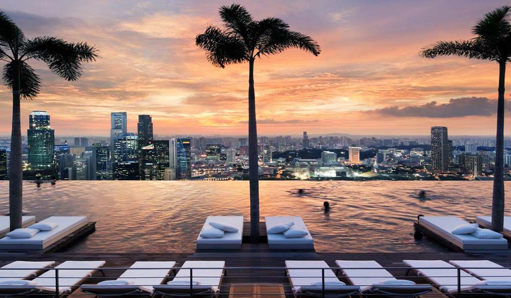 10 Best Rooftop Pools at hotels in Singapore (2022 UPDATE)